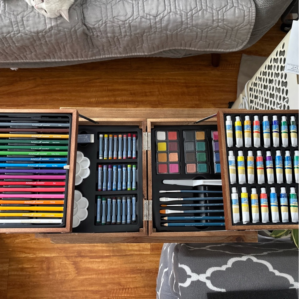 🎨 Back to school special 🎨 20% off 🎨 Artist’s Loft Wooden Supplies Kit
